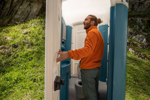 Best Porta potty delivery and setup  in Ahtanum, WA